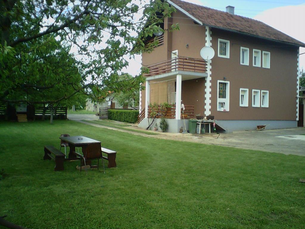 Gacka Rooms Vrhovine Rum bild